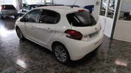 PEUGEOT 208 1.6HDI STYLE lleno