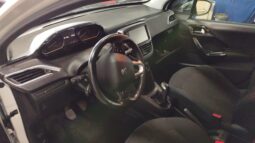 PEUGEOT 208 1.6HDI STYLE lleno