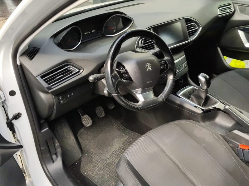 PEUGEOT 308 1.6HDI BUSINESS 100CV lleno