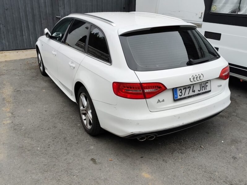 AUDI A4 2.0TDI AVANT S-LINE lleno