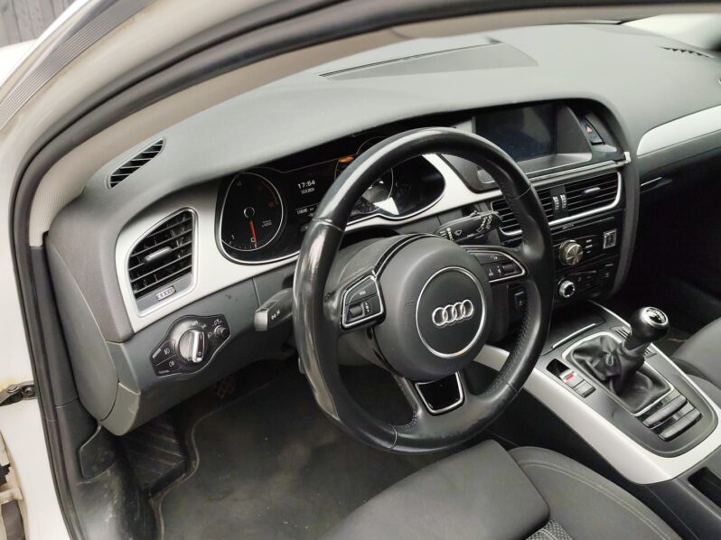 AUDI A4 2.0TDI AVANT S-LINE lleno